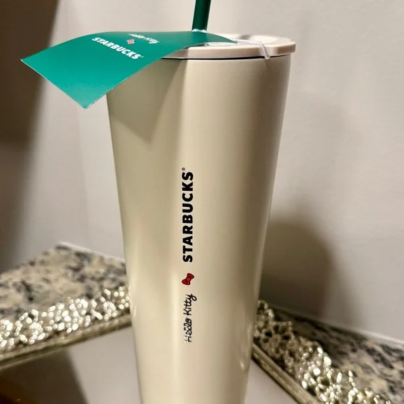 Starbucks Hello Kitty Cream Tumbler with Green Straw display picture 2